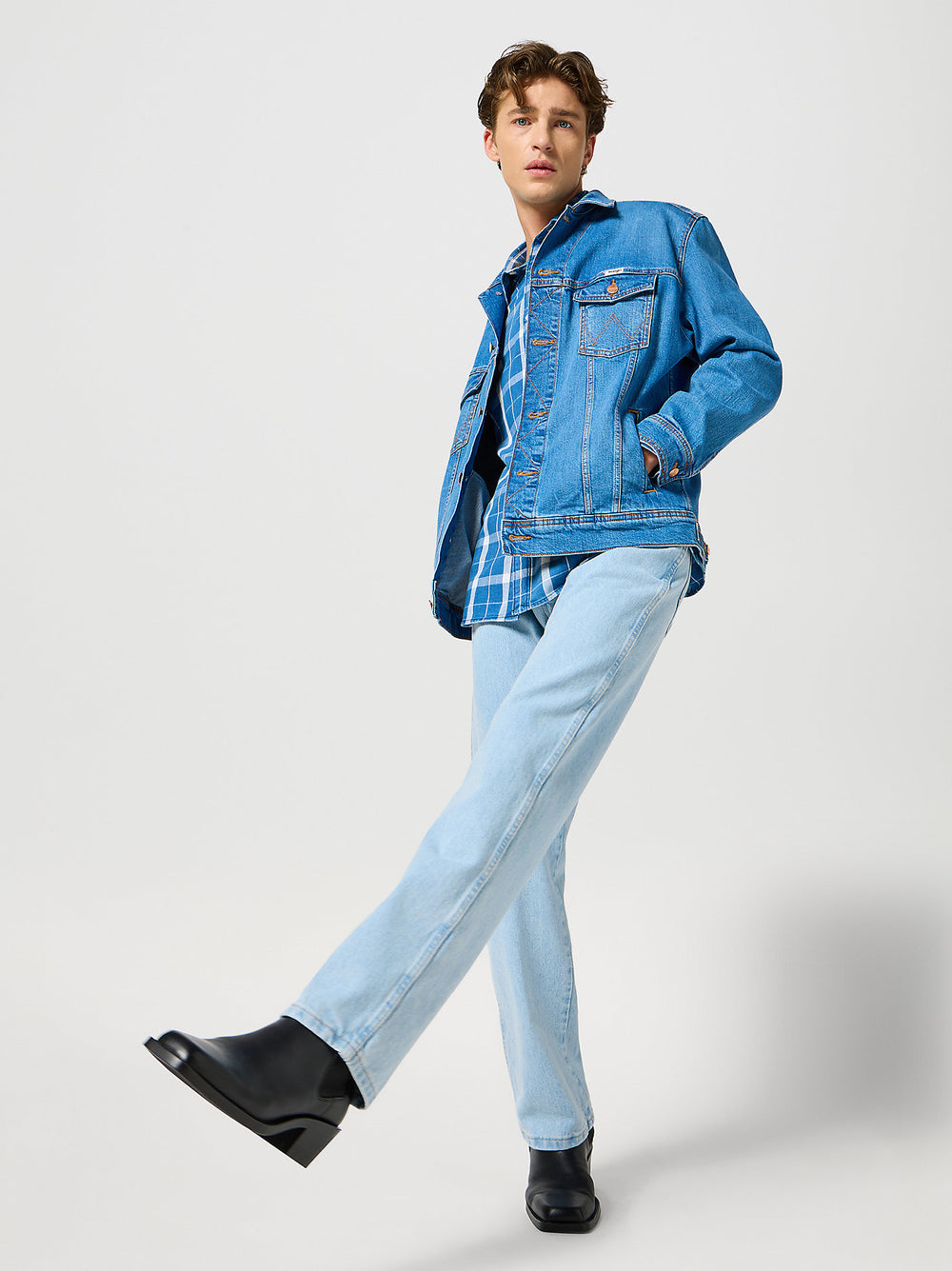 13MWZ Original Cowboy Cut Jean Bleach