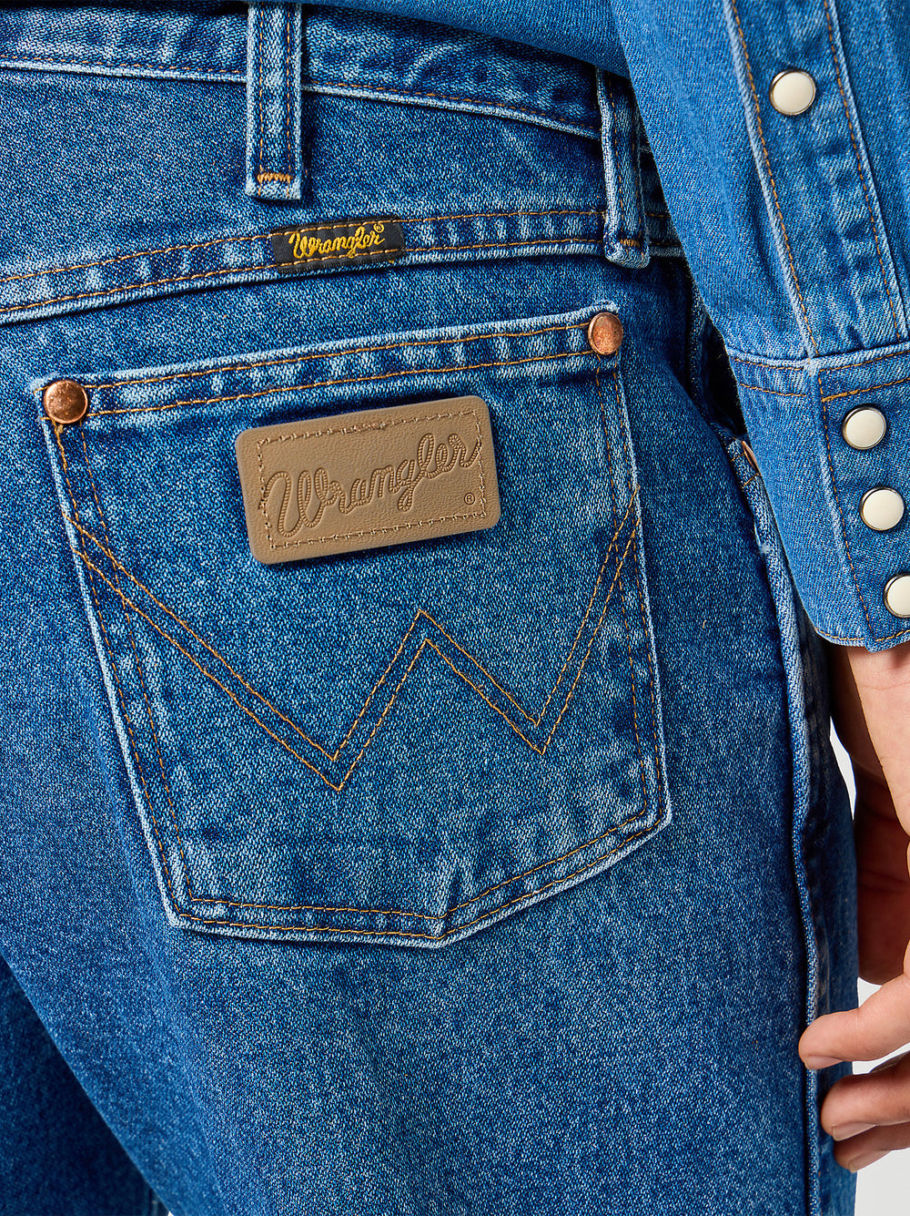 13MWZ Original Cowboy Cut Jean Stonewashed