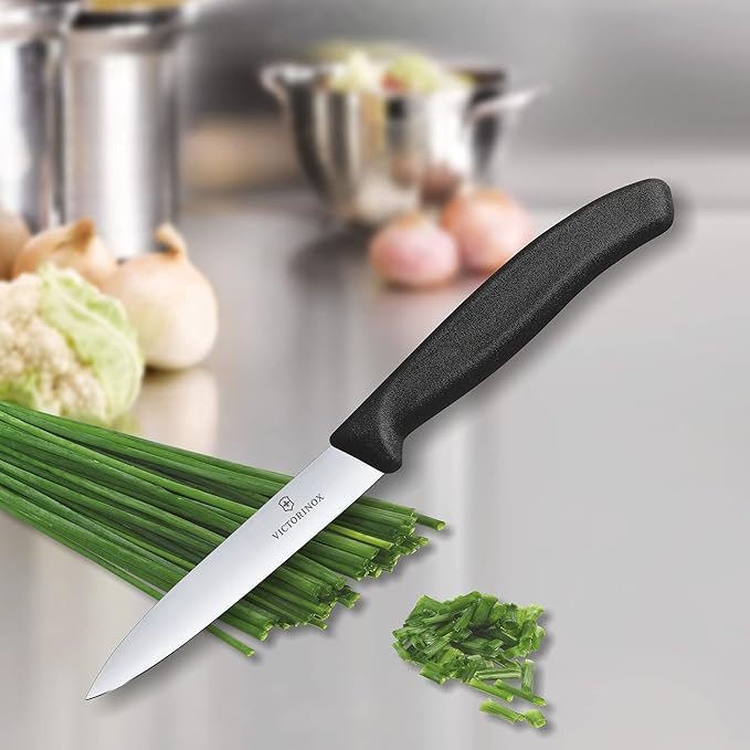 Victorinox Swiss Classic Paring Knife | Precision cutting and ergonomic design