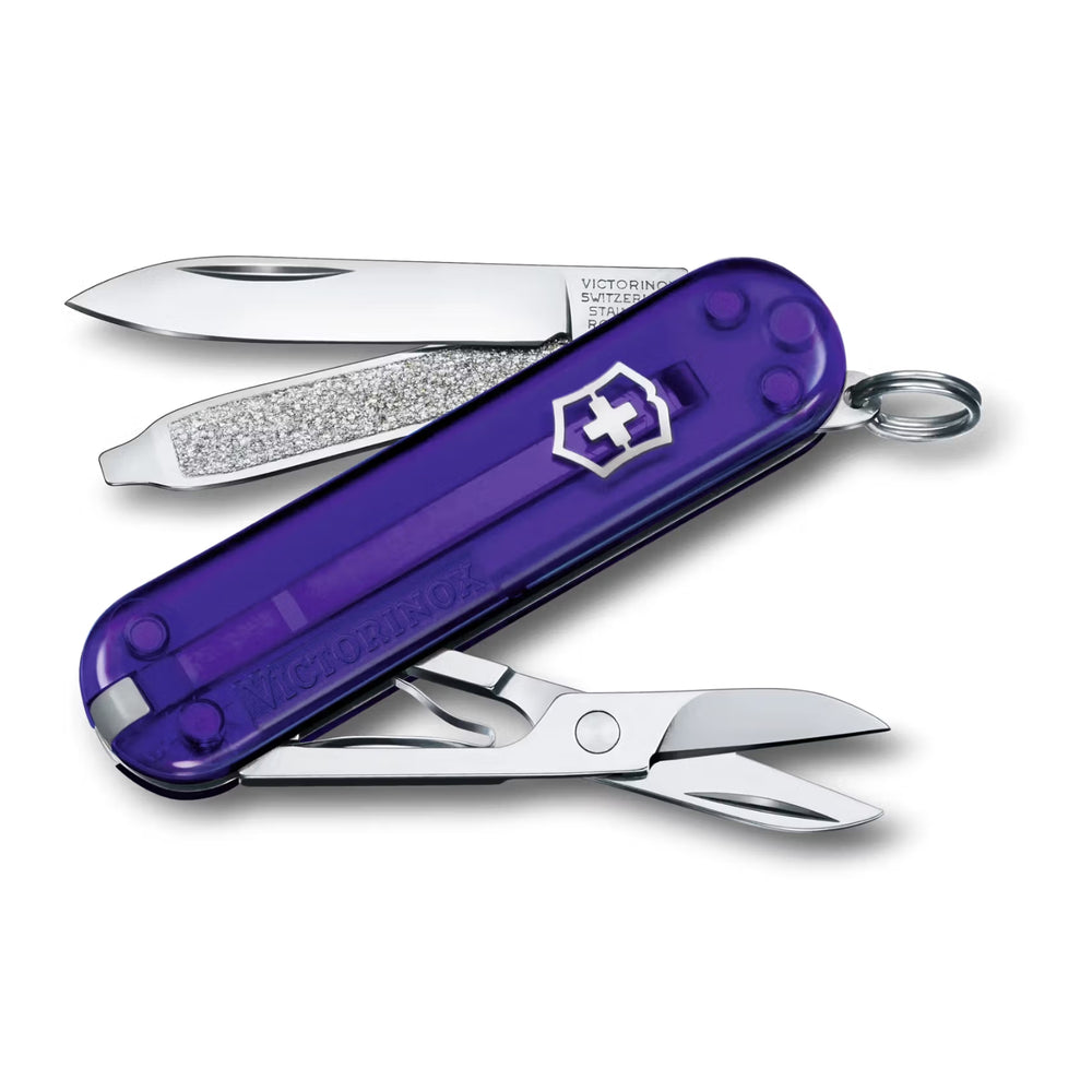 Victorinox Classic SD in Persian indigo