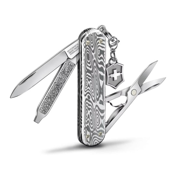 Victorinox Classic SD Brilliant Damast in Damast  - 0.6221.34