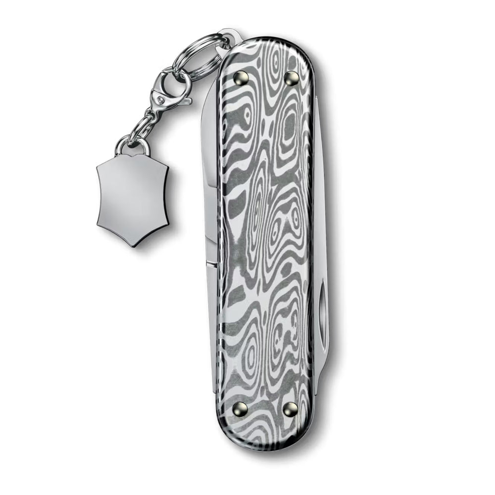 Victorinox Classic SD Brilliant Damast in Damast  - 0.6221.34